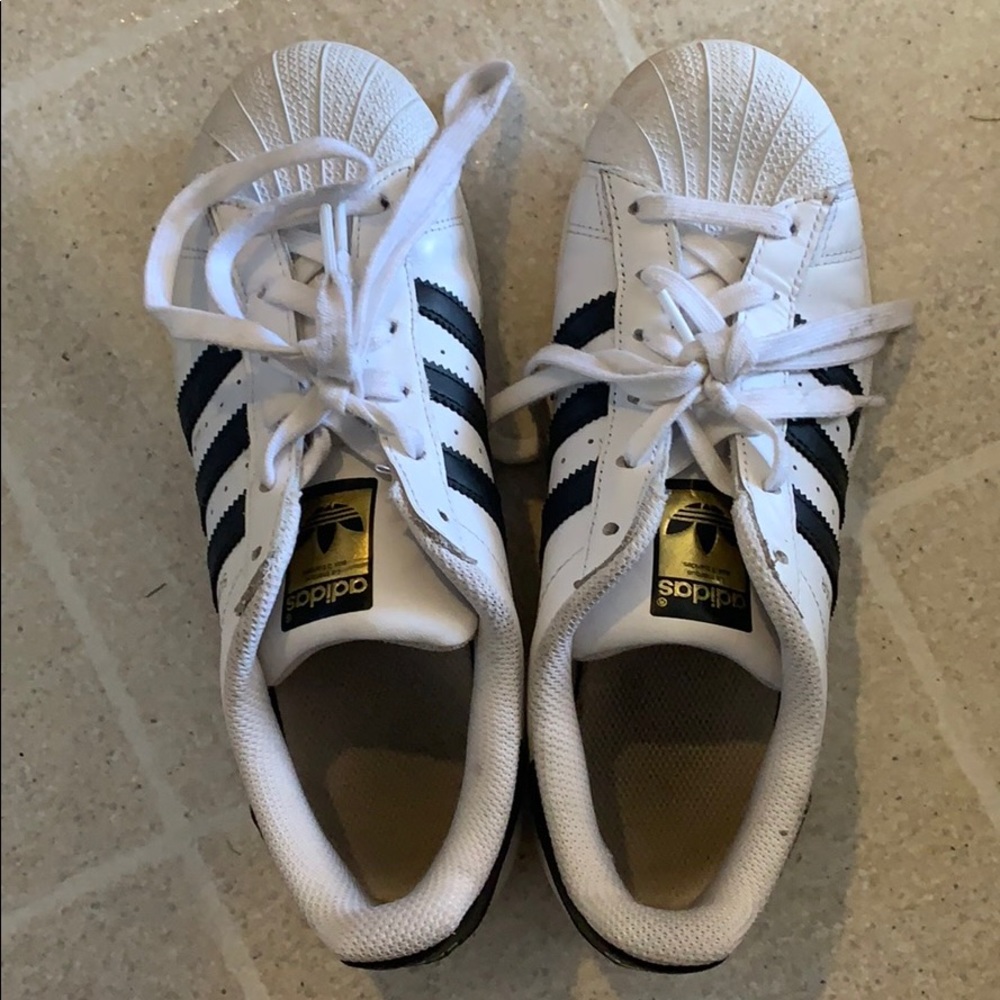 Adidas!!!